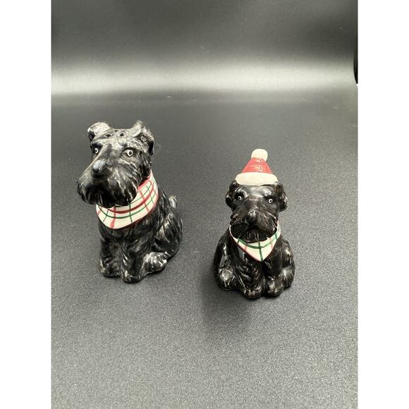 Noritake 8100 Twas the Night Before Christmas Scottie Dogs Salt &Pepper Shakers - Picture 1 of 6